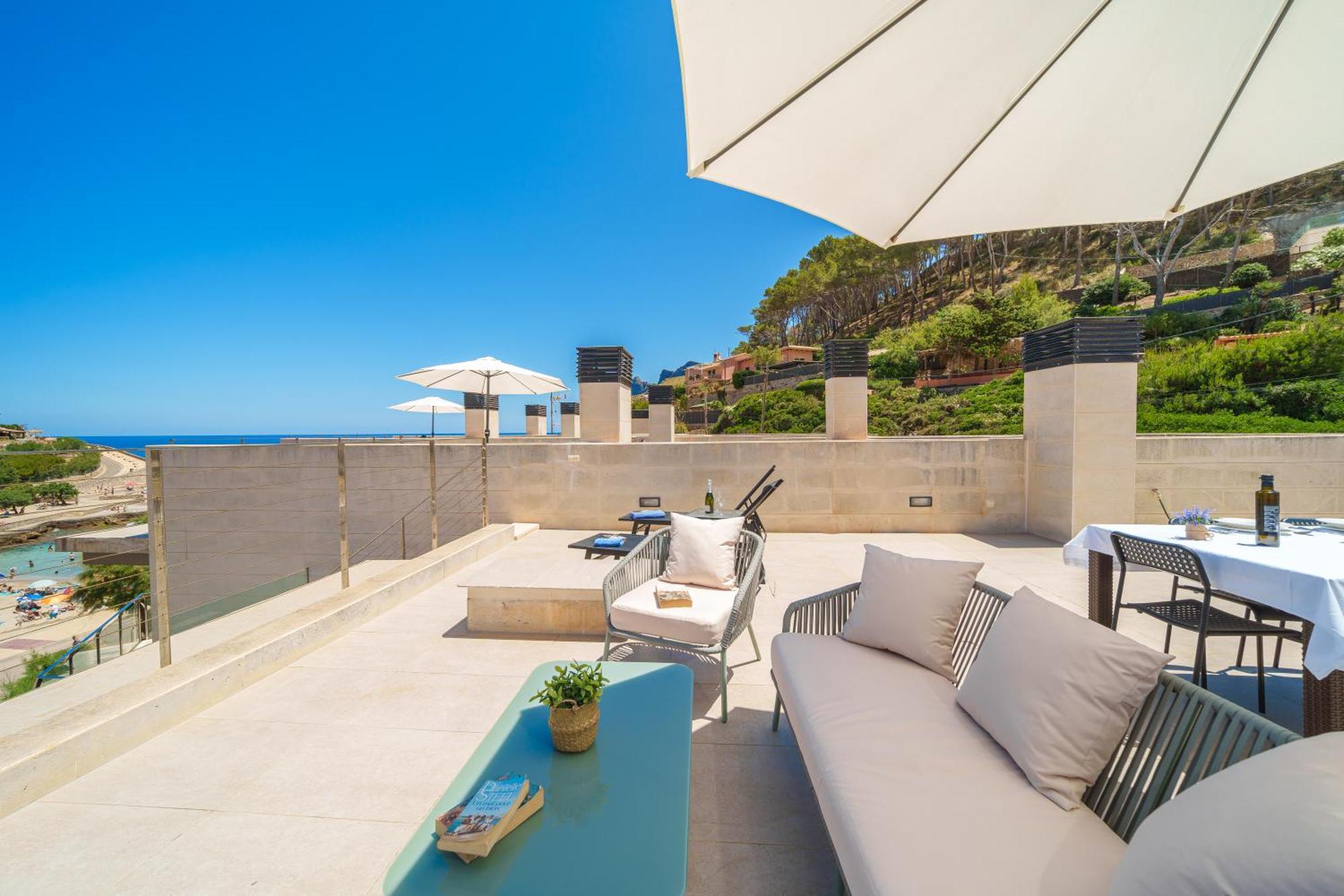 Mirador Blue K Cala Sant Vicenc Apartment