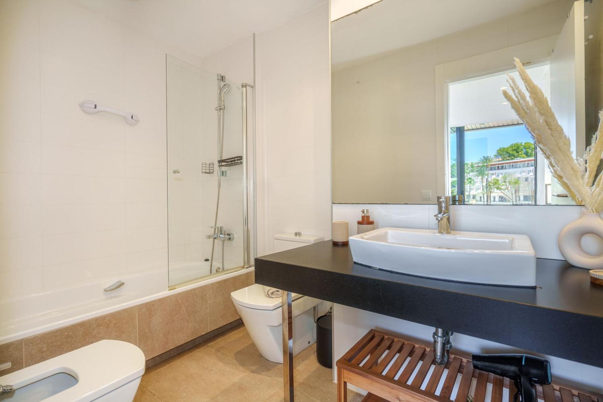 Mirador Blue K Cala Sant Vicenc Apartment *